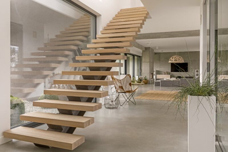 floating-wood-stair-case-in-modern-home